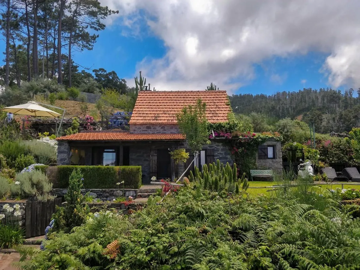 Achadinha - Mountain Cottage Arco da Calheta  0*, Arco da Calheta (Madeira)