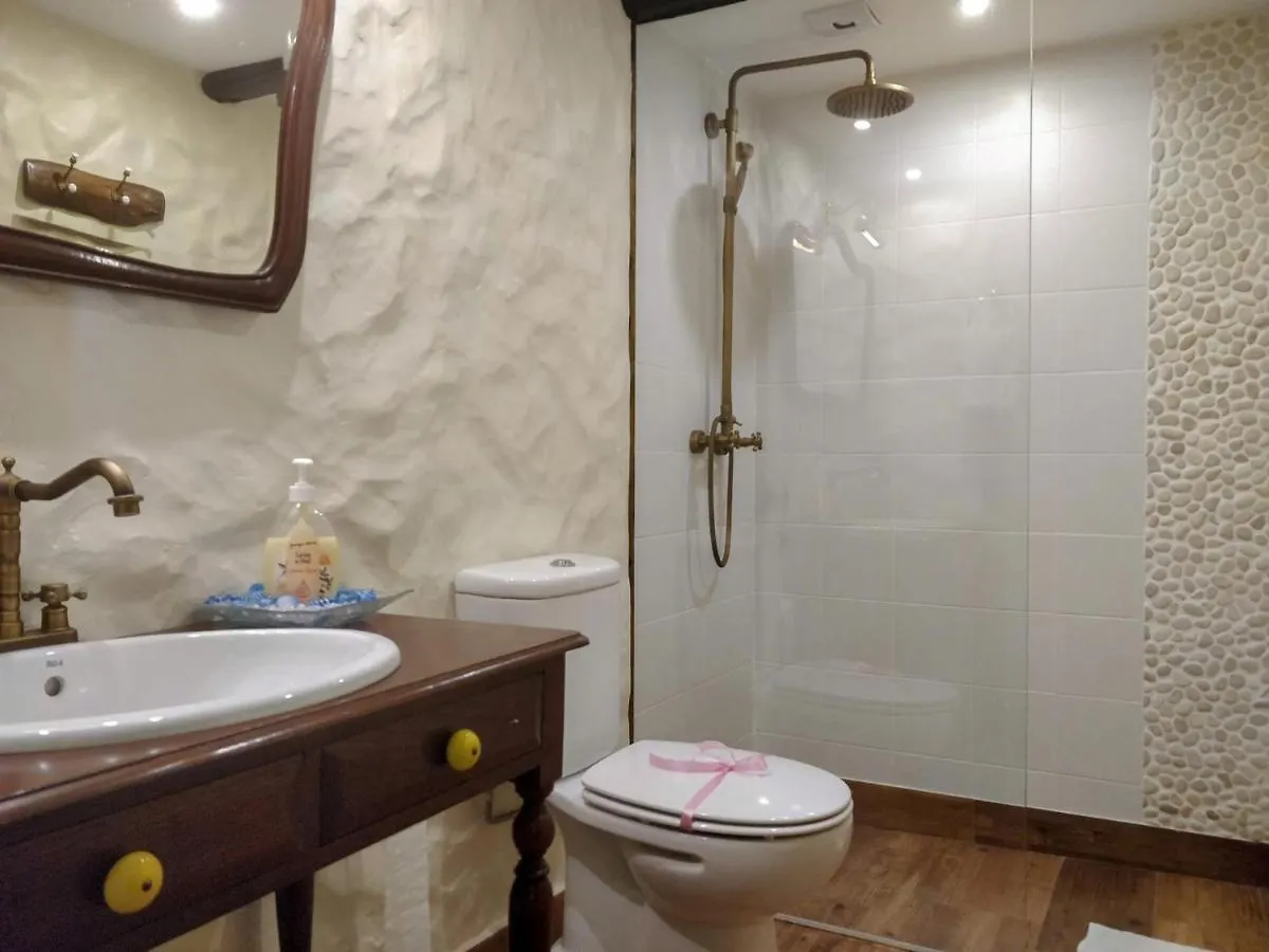 Chalet Achadinha - Mountain Cottage Arco da Calheta  Portogallo